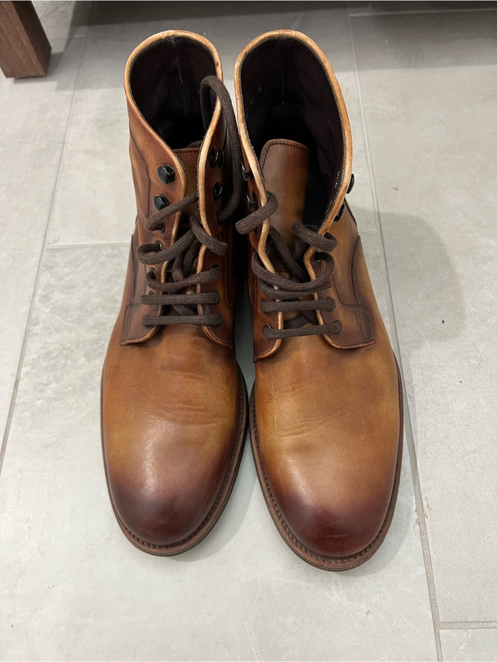 Magnanni Two-Tone Tan/Brown Leather Lace-Up Boots